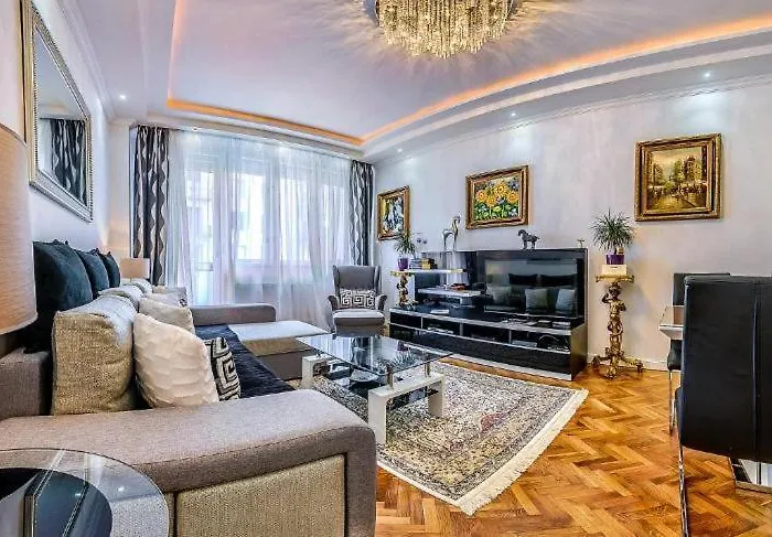 B&p Center Apartament